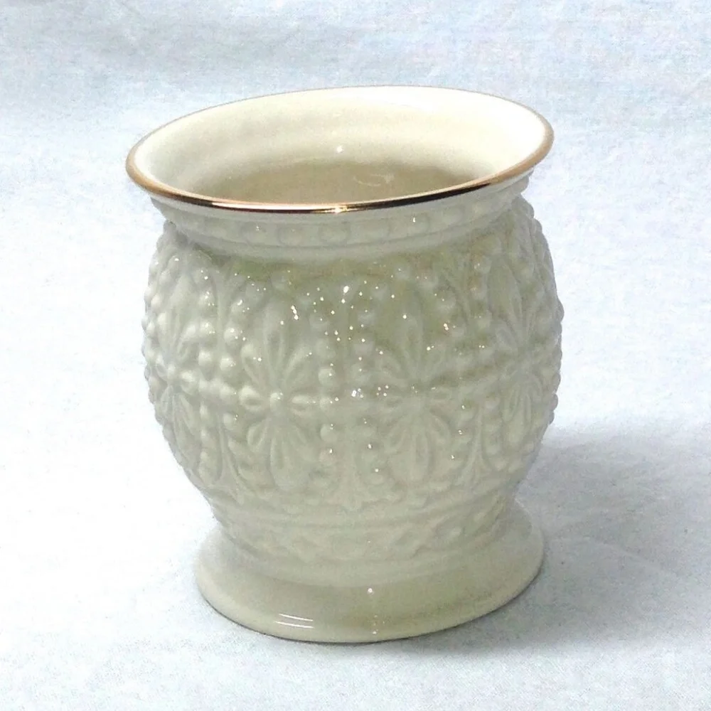 Vintage Lenox Handcrafted Porcelain White Small Tea light Candle Holder NIB